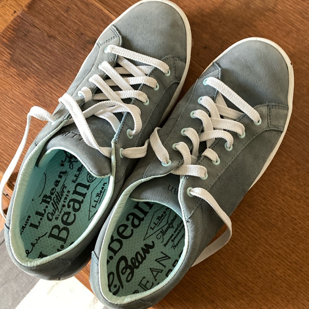 LLBean sneakers, size 9.5 M, teal color, suede.